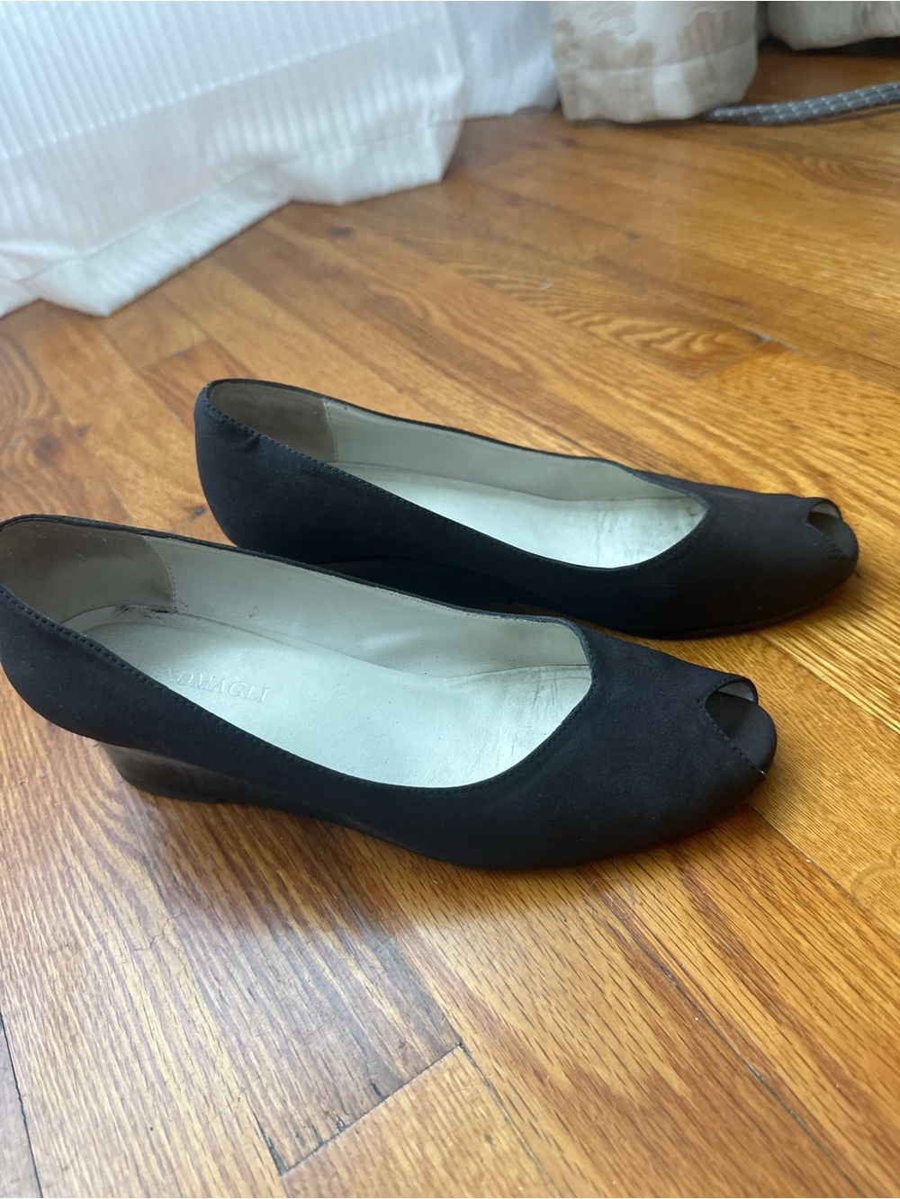 Bruno Magli Black Peep Toe Wedge Heels Low Block Heel Italian Leather Size 8